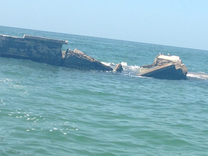 Ruins in the Gulf of Mexico at Egmont Key, St. Petersburg, Florida are perfect for snorkeling.