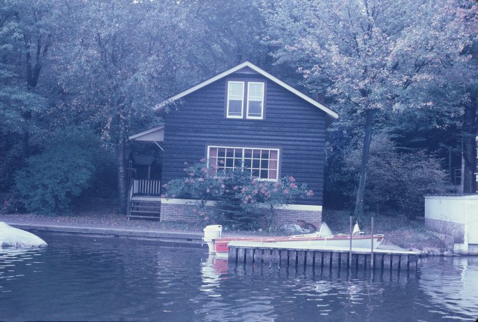 This historical view of one of the cottages at Lake Harmony at Split Rock was taken in about 1959 and my dad used to spend a lot of time there.  I'd love for someone to identify where it is and what perhaps it looks like today, if it is still there.