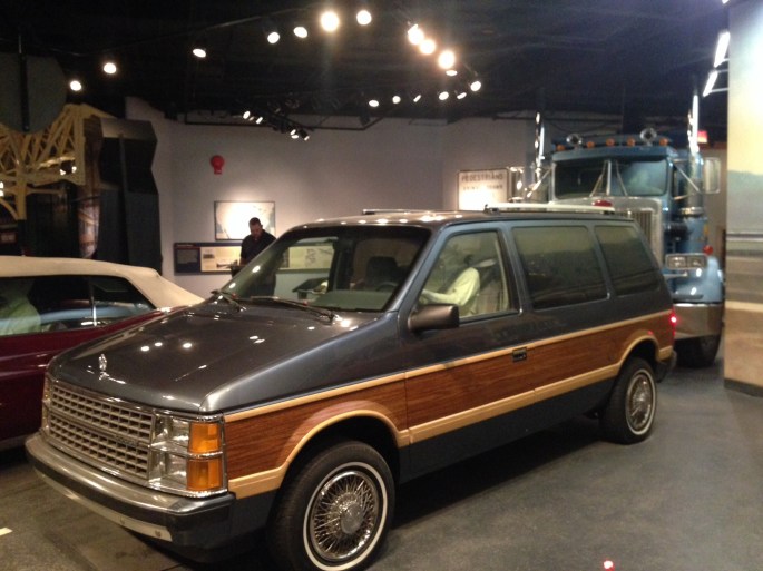 Chrysler Mini Van